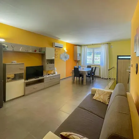 Fransea House Апартаменты *